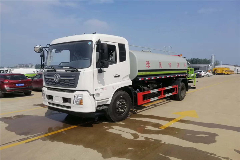 國(guó)六東風(fēng)天錦 12噸 噴霧車(chē)