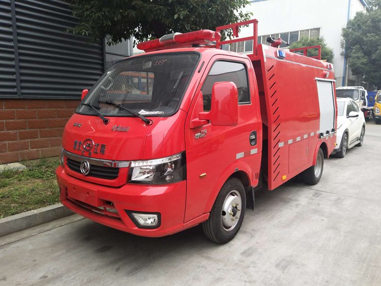 國六東風途逸小型消防車2噸