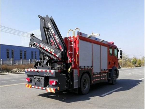 德國曼搶險(xiǎn)救援消防車